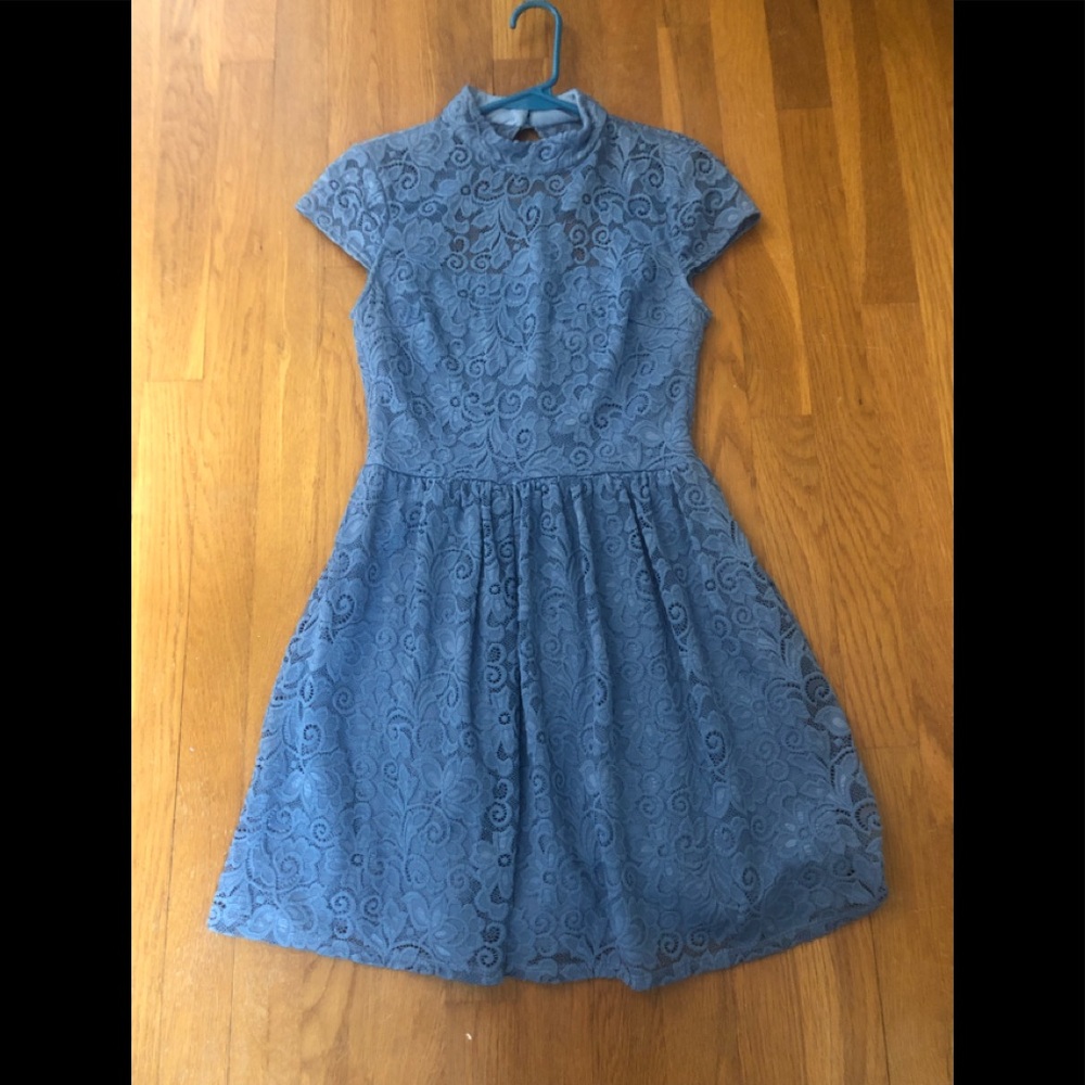 Short Sleeve Lace Dress size 5/6